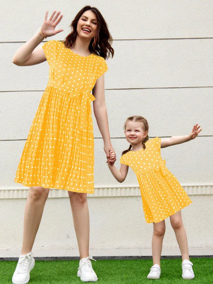 Women's Woven Polka Dot Pleated Midi Dress – Elegance - Shello's Creative Boutique