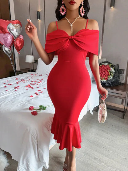 Women's Sexy Waist-Hugging Hip Suspender Dress - Shello's Creative Boutique