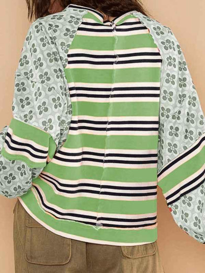 Women's Colorblocking Sweatshirt - Bold Style Meets Everyday Comfort - Shello's Creative Boutique