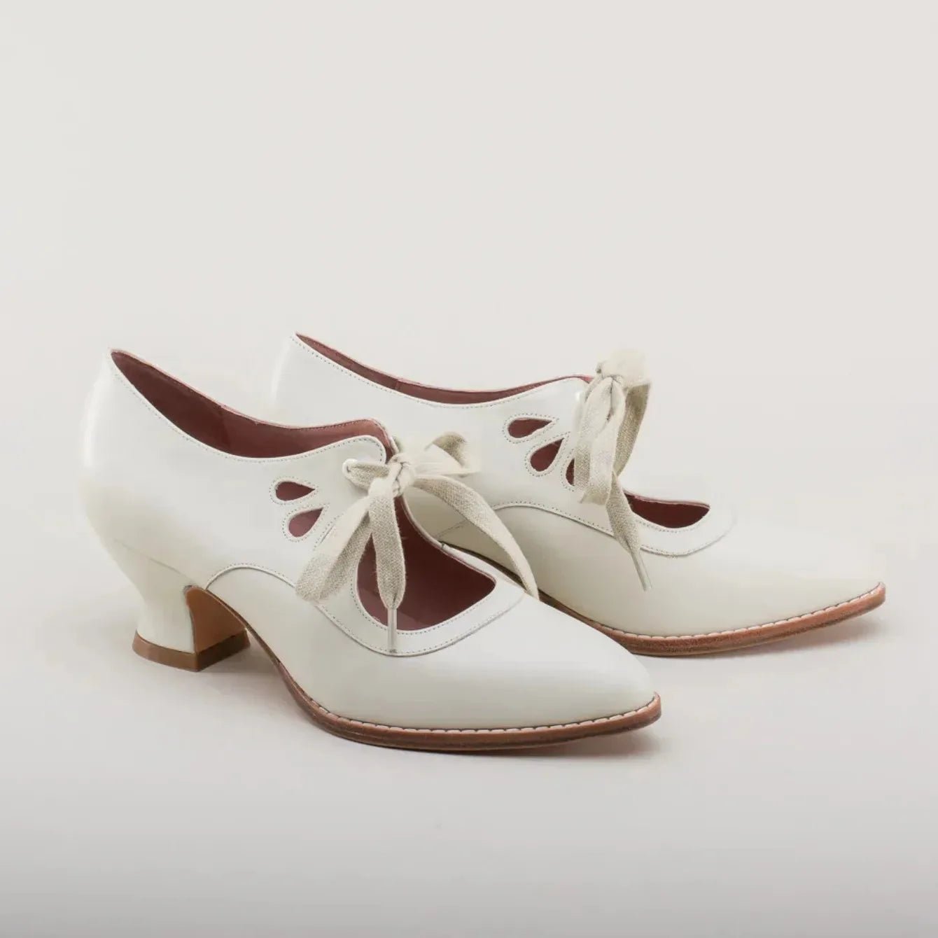 Retro Mary Jane Pumps - Vintage Lace - Up Low Heels - Shello's Creative Boutique