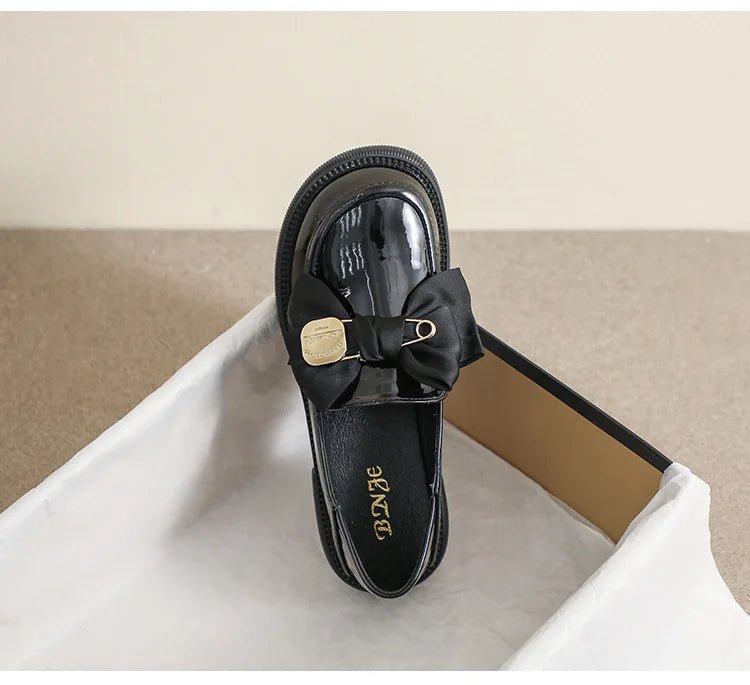 Women's British Style Leather Flats - Retro Bow Soft Sole Shoes - Shello's Creative Boutique